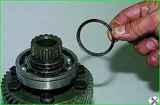 How to disassemble the transfer case VAZ-2121