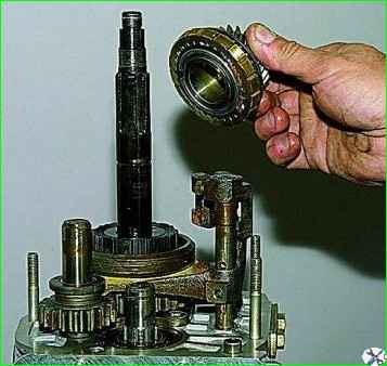 Disassembly and repair of gearbox