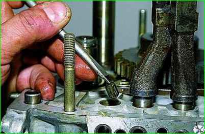 Disassembly and repair of gearbox