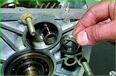 Disassembly and repair of gearbox