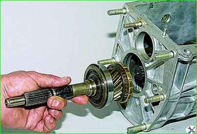 Disassembly and repair of gearbox