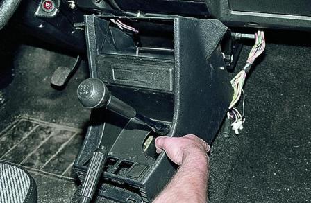 Замена панели приборов автомобиля ВАЗ-2107