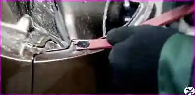 Как установить фаркоп на автомобиль Лада Хрей