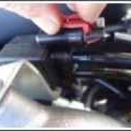 Заміна клапана продування адсорбера Лада Гранта