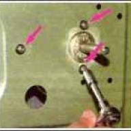 Reparatur der Hintertür des Lada Kalina