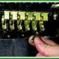 Як замінити запобіжники та реле автомобіля ВАЗ-2121