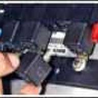 Ersetzen von Sicherungen und Relais des Niva Chevrolet ECM