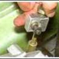 Как заменить натяжной ролик генератора Лада Калина