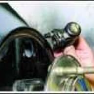 Замена заднего колесного цилиндра тормозов ВАЗ-2121