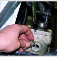 Как снять рулевой механизм автомобиля Соболь