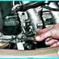 Снятие датчиков системы управления двигателем автомобиля ВАЗ-2110