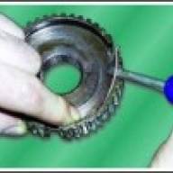 Disassembly and assembly of the gearbox synchronizer Gazelle